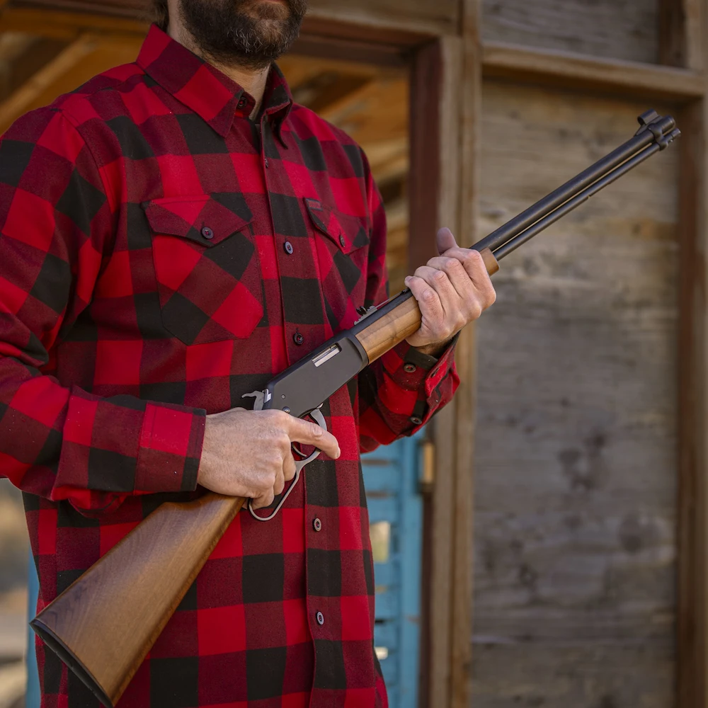 Karabinek lever-action Winchester Ranger .22 LR z lufą 20 cali